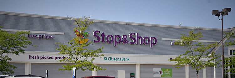 Koury and Cohan of Institutional Property Advisors complete $14.65 million sale of 56,832 s/f Stop & Shop supermarket in Belchertown, MA